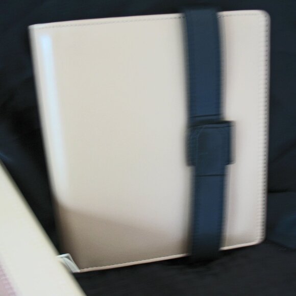 Creative Memories Blue Strap PicFolio 6x7 Minutes Album Easel with box. - Picture 4 of 4